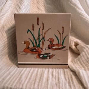 Mallard / duck tissue box